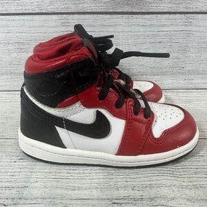 Nike Air Jordan 1 Retro Satin Snake Red and Black Toddler Sneakers